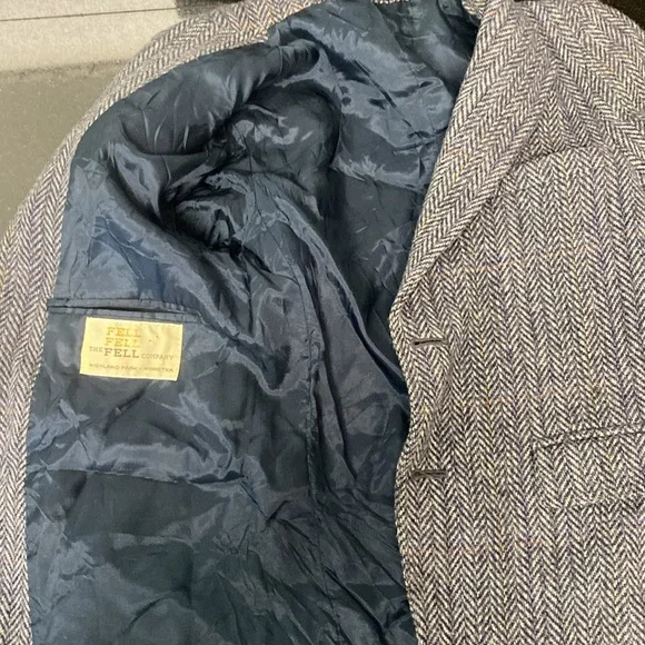 Jacket - Picture 3 of 3